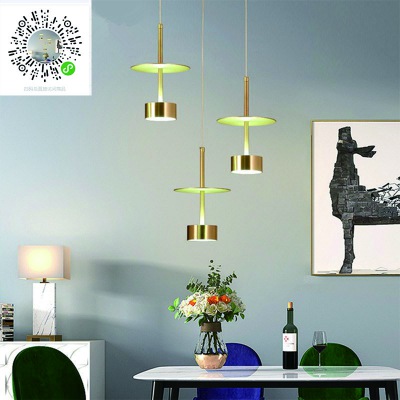 轻奢创意北欧吊灯单头ins小设计师 新款个性餐厅灯吧台床头甜品店