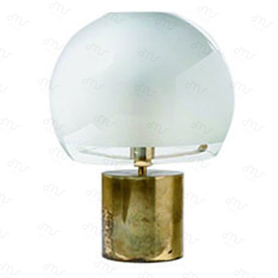 北欧金属简约时尚台灯