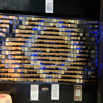 DMS机械矩阵动态单面翻转屏装置